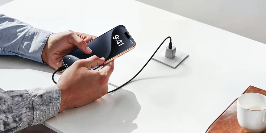 Cargador GaN EcoFlow compacto con salida USB-C