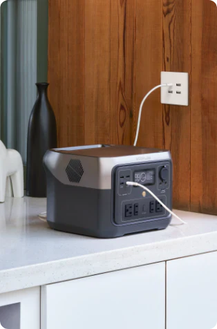 RIVER 2 Pro recargando por USB-C Power Delivery de 100 W