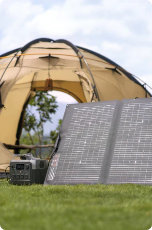 RIVER 2 Pro cargando con panel solar portátil de 220 W